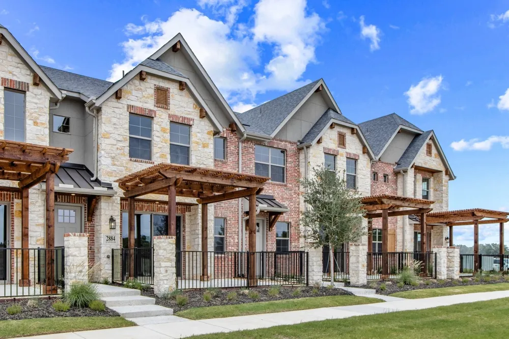 2884 Enfield The Colony, TX 75056