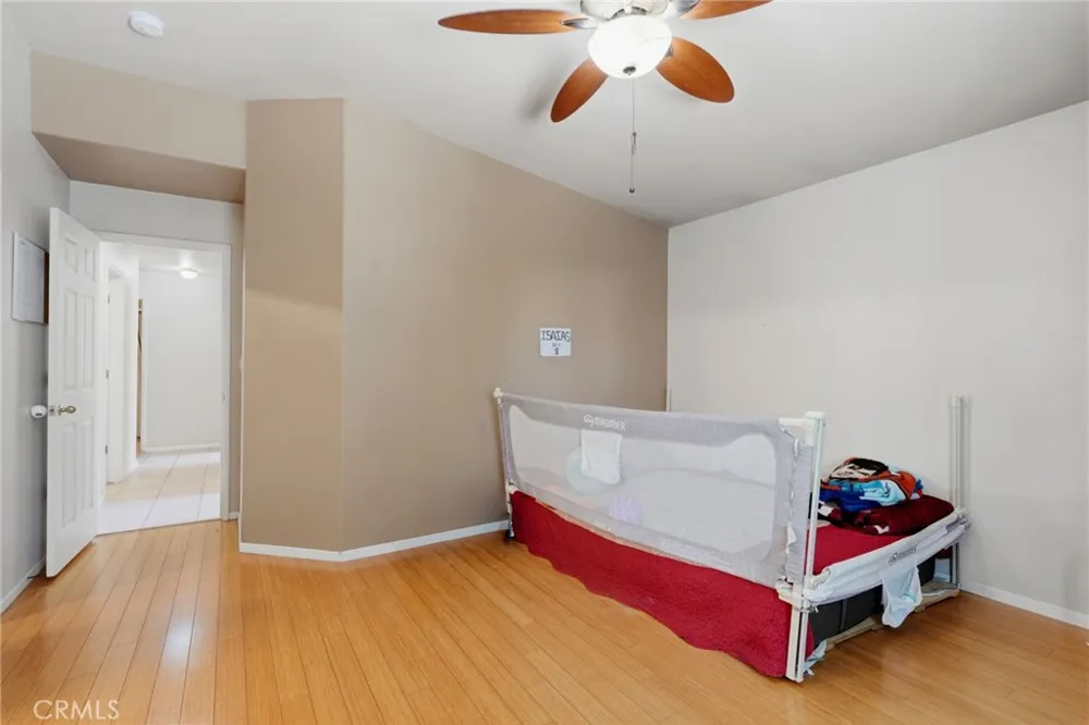 1865 La Vida Avenue Porterville, CA 93257