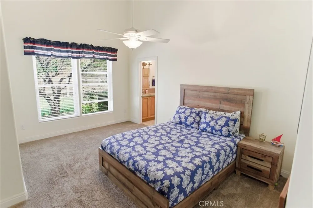 31233 Romero Canyon Castaic, CA 91384
