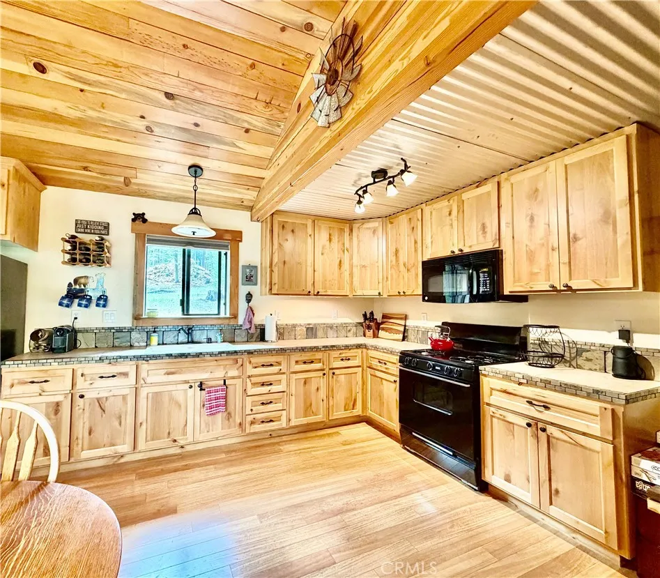 9502 Humboldt Rd Butte Meadows, CA 95942