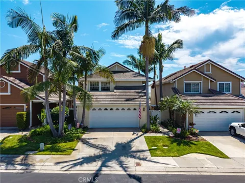 2330 Avenida Marejada