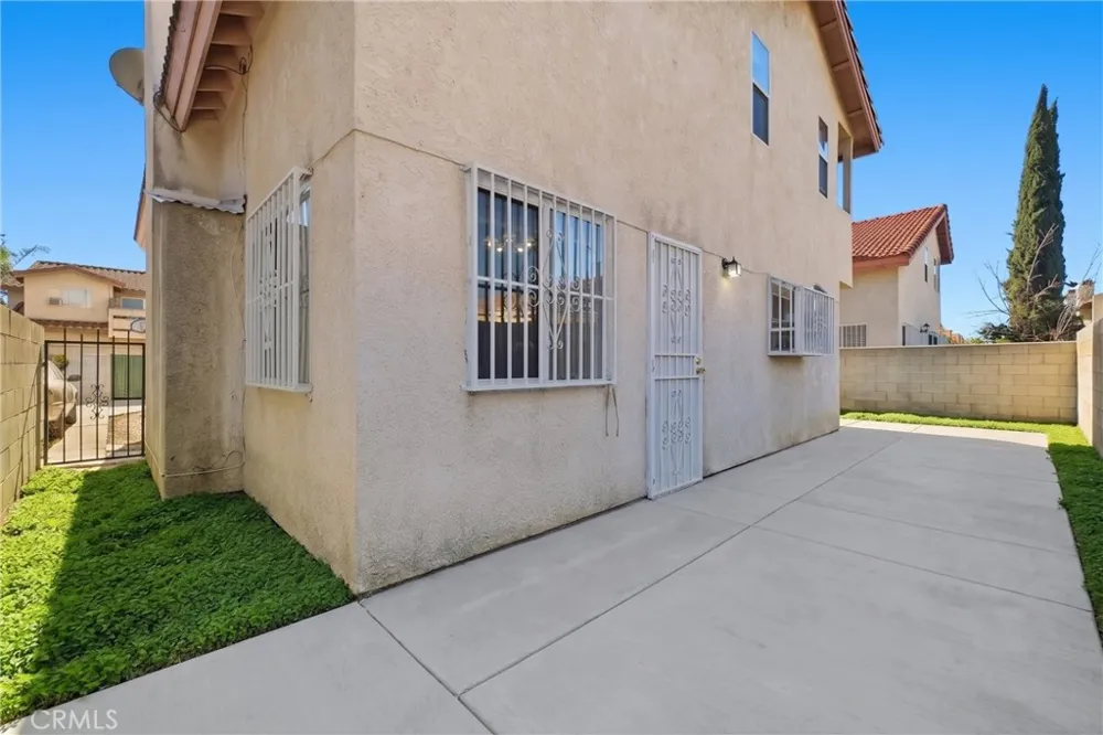 3957 Durfee El Monte, CA 91732