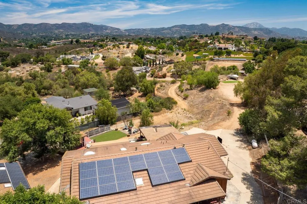 2941 Pioneer Way Jamul, CA 91935