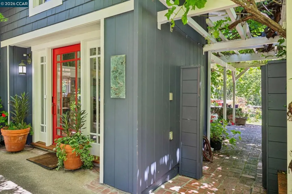 3620 Madrone Drive Lafayette, CA 94549