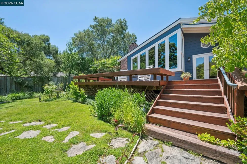 3620 Madrone Drive Lafayette, CA 94549