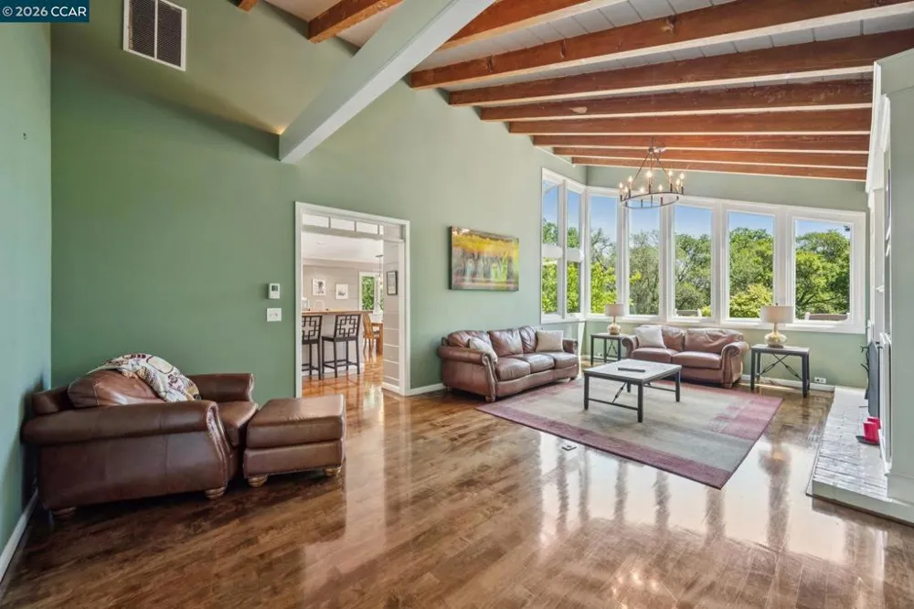 3620 Madrone Drive Lafayette, CA 94549