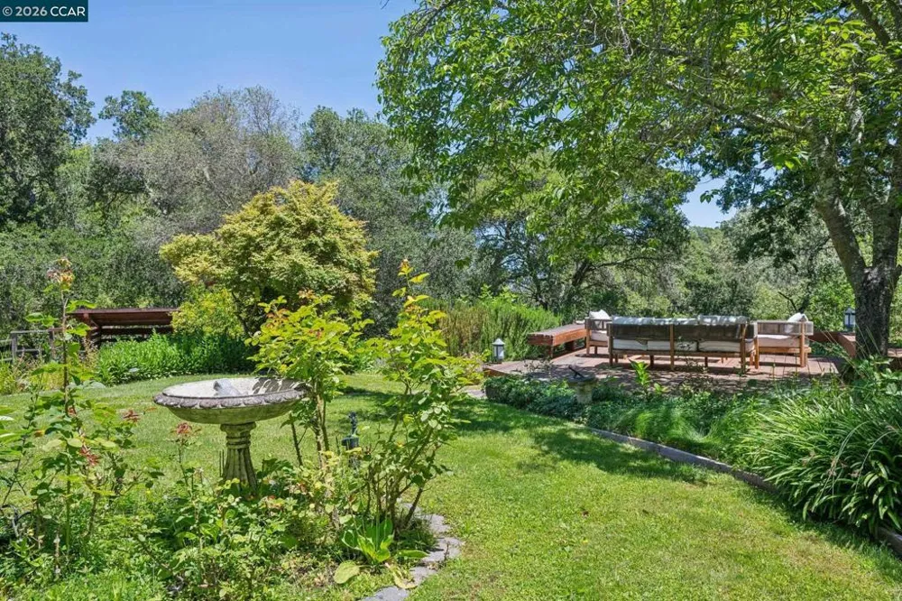 3620 Madrone Drive Lafayette, CA 94549