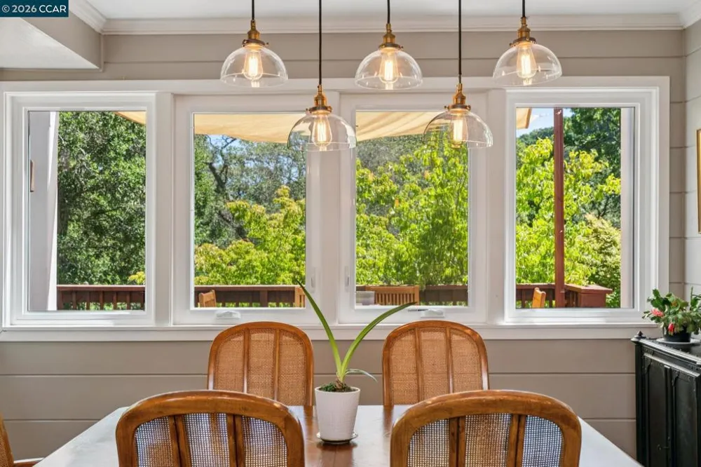 3620 Madrone Drive Lafayette, CA 94549