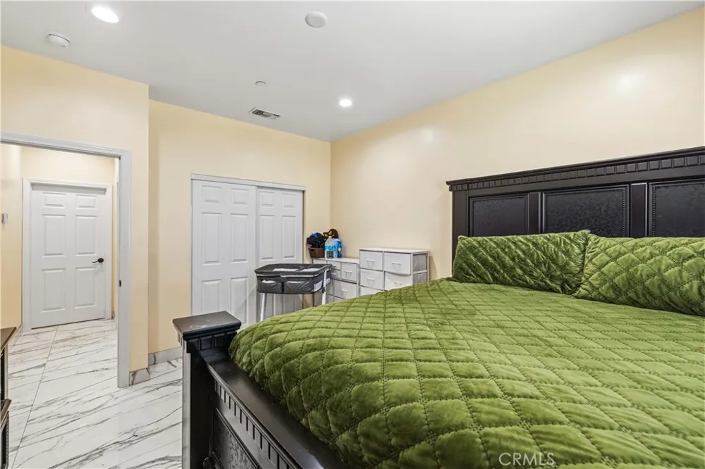 9285 E Avenue Q14 Littlerock, CA 93543