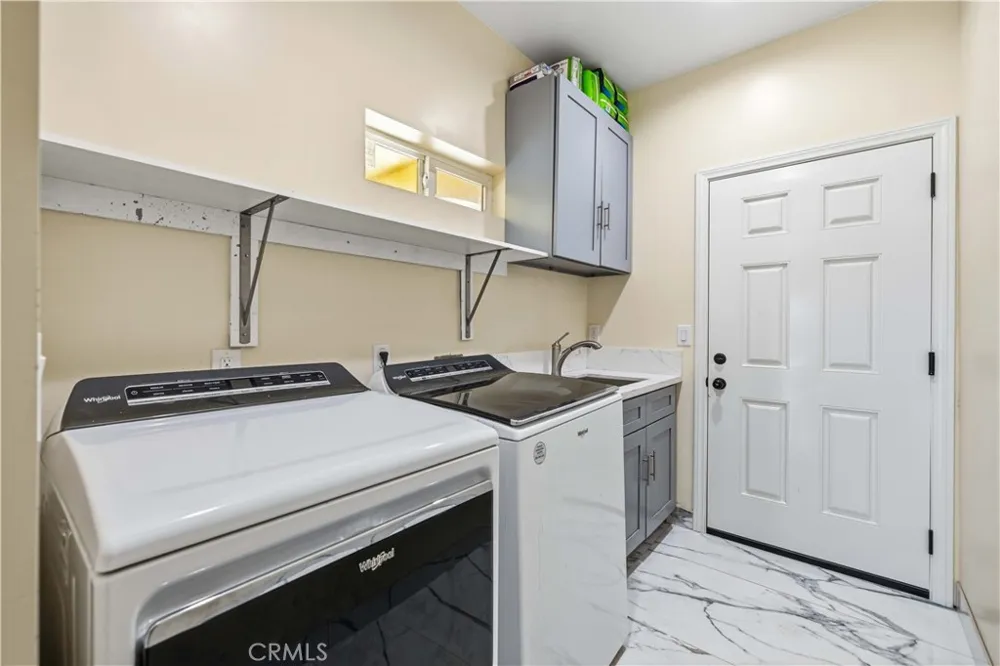 9285 E Avenue Q14 Littlerock, CA 93543