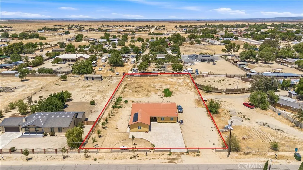 9285 E Avenue Q14 Littlerock, CA 93543