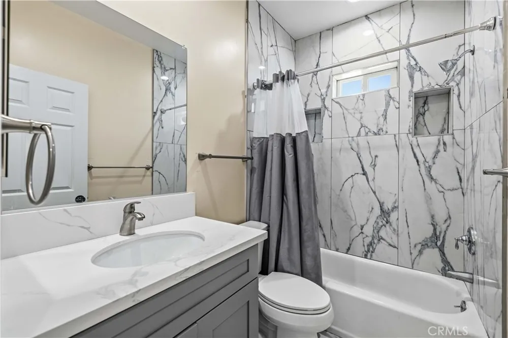 9285 E Avenue Q14 Littlerock, CA 93543