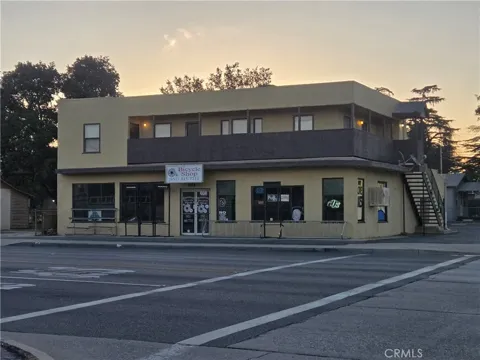 1002 Beaumont