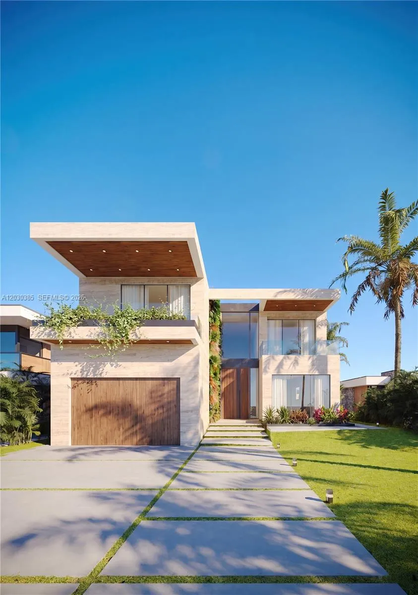 18800 Bay Rd Sunny Isles Beach, FL 33160