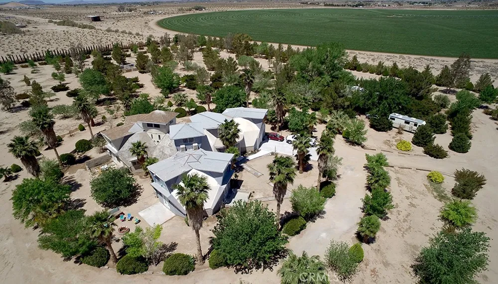 45985 Cottonwood Road Newberry Springs, CA 92365