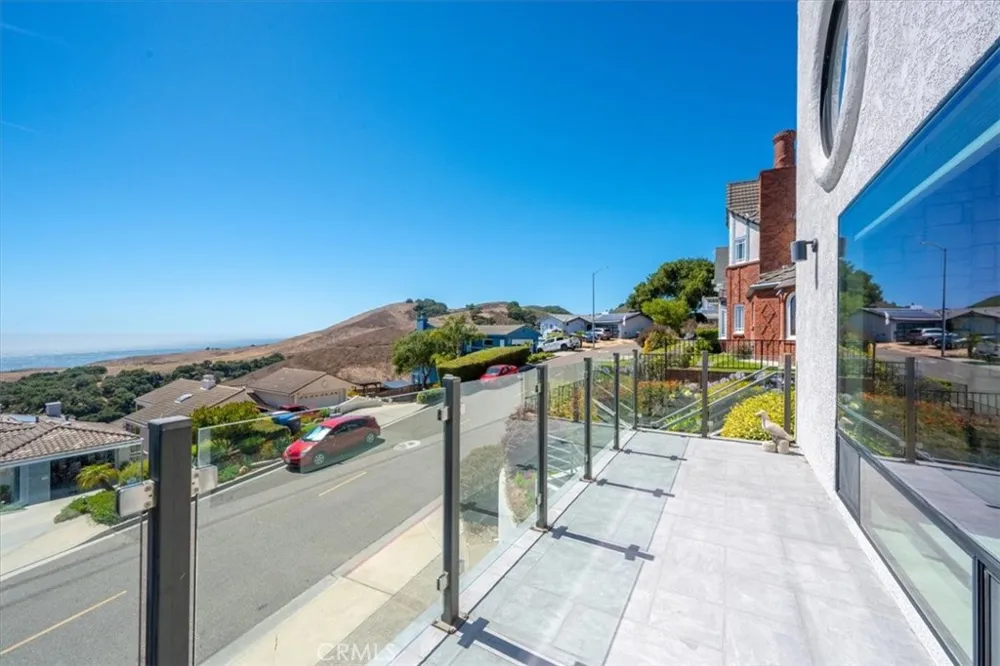 1174 Longview Avenue Pismo Beach, CA 93449