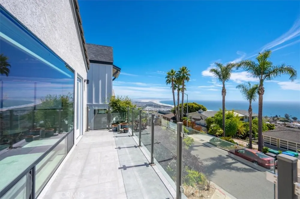 1174 Longview Avenue Pismo Beach, CA 93449