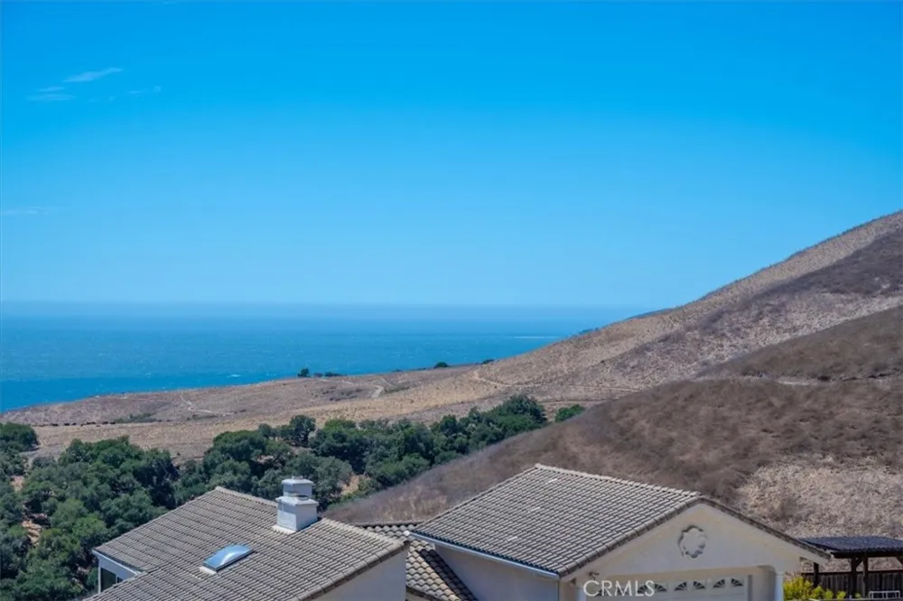 1174 Longview Avenue Pismo Beach, CA 93449