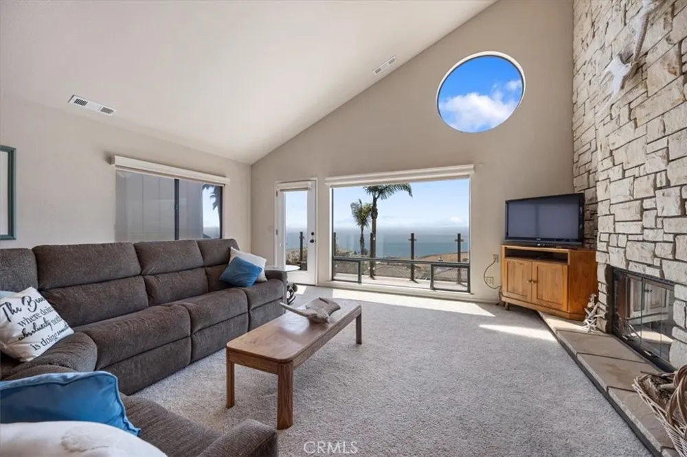 1174 Longview Avenue Pismo Beach, CA 93449