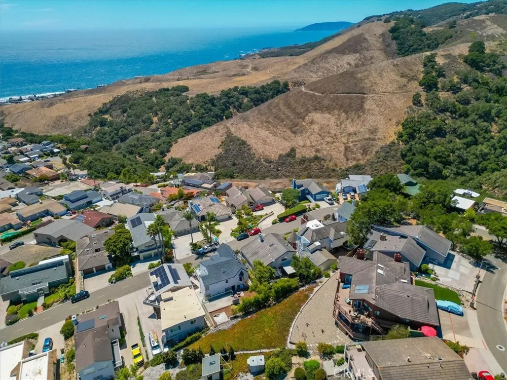 1174 Longview Avenue Pismo Beach, CA 93449