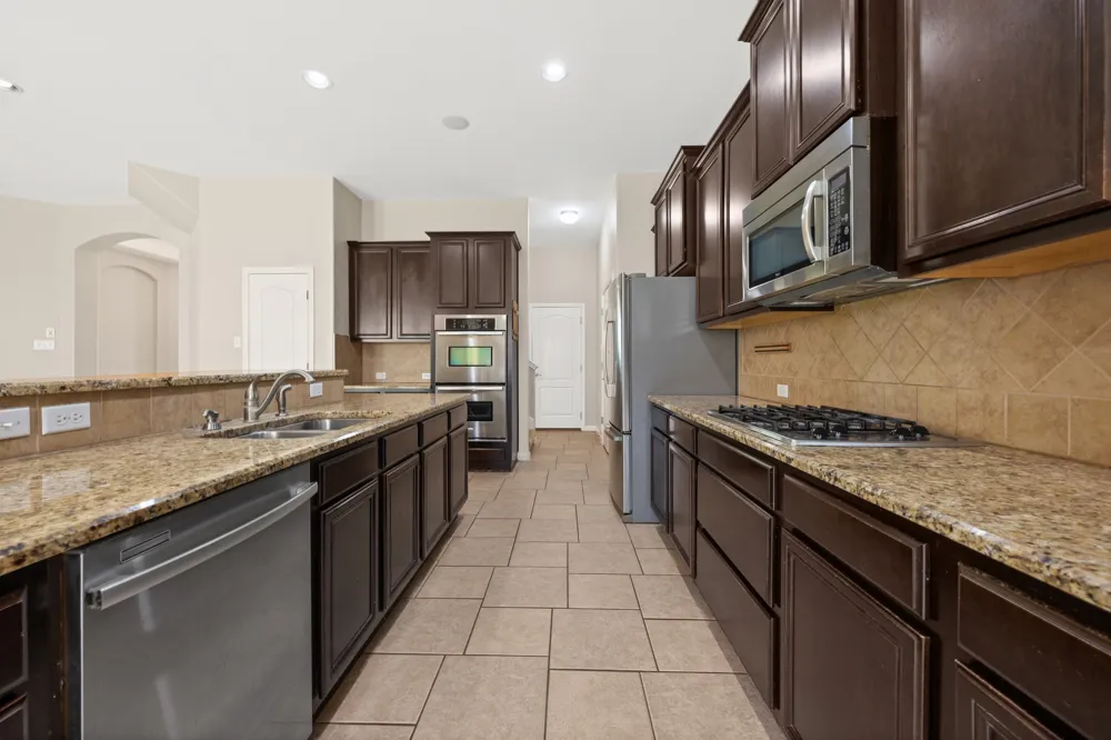 20101 Chayton Circle Pflugerville, TX 78660