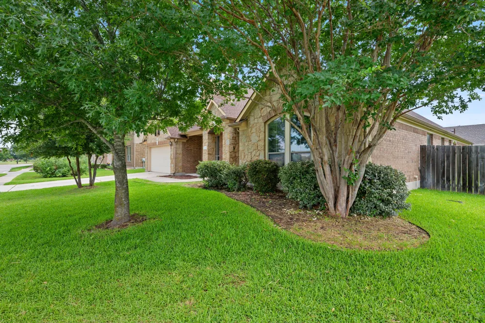 20101 Chayton Circle Pflugerville, TX 78660