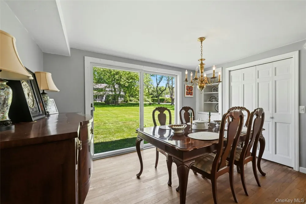 295 Jackson Street New Suffolk, NY 11956