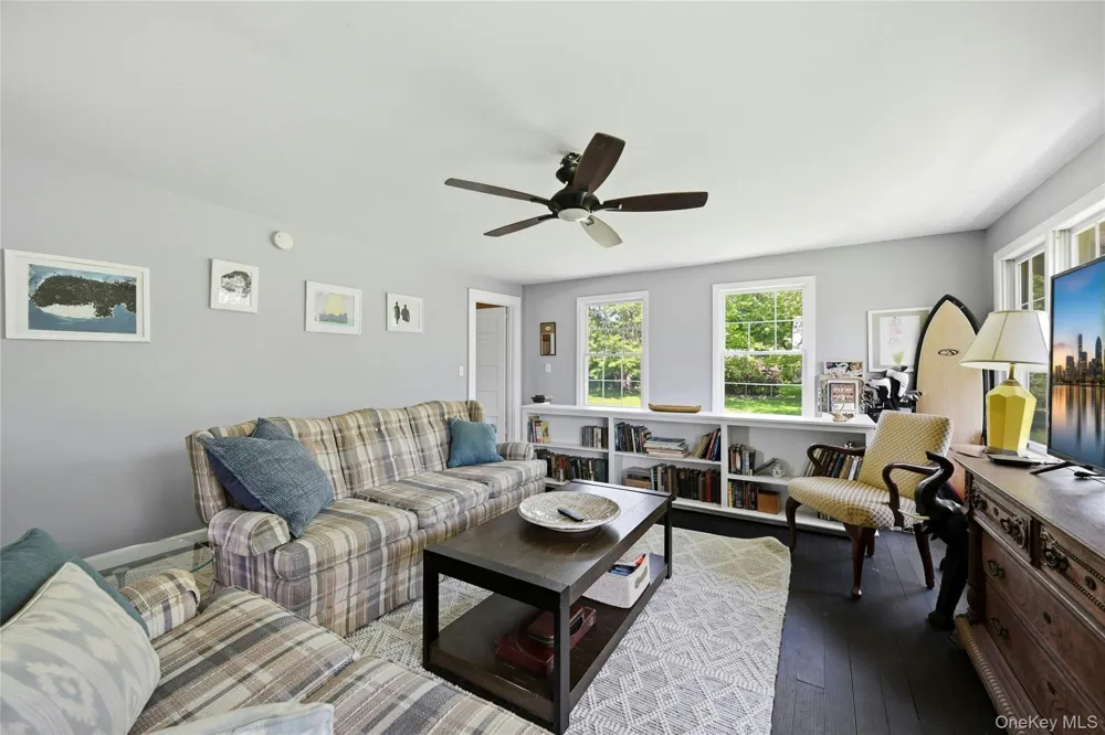 295 Jackson Street New Suffolk, NY 11956