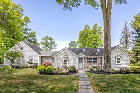 18 Military Lane