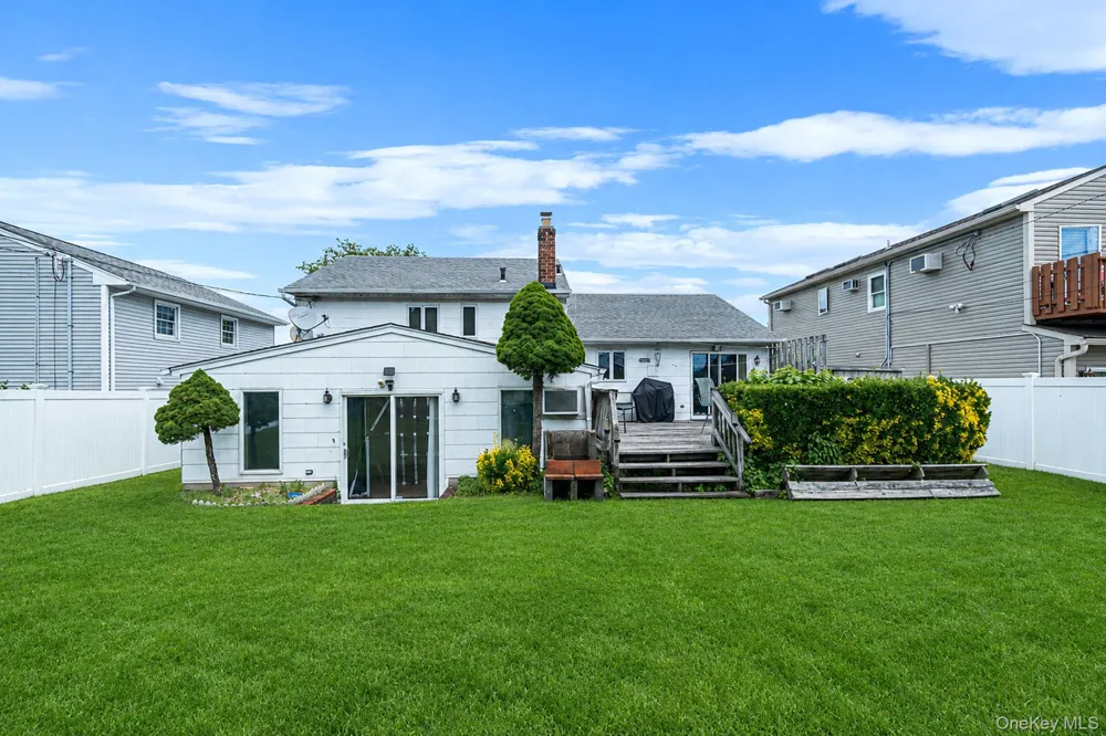 68 Myles Avenue Levittown, NY 11756