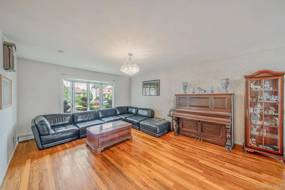 68 Myles Avenue Levittown, NY 11756