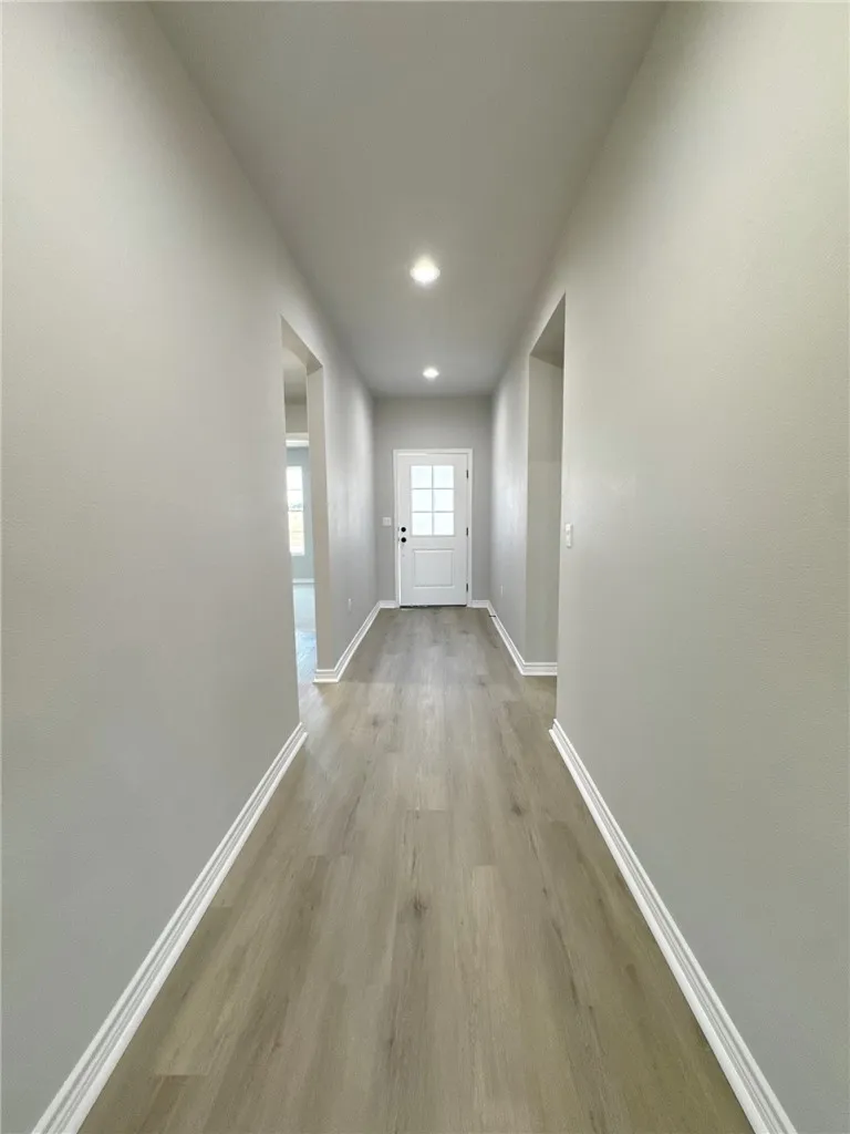 9121 Neena Drive Corpus Christi, TX 78410