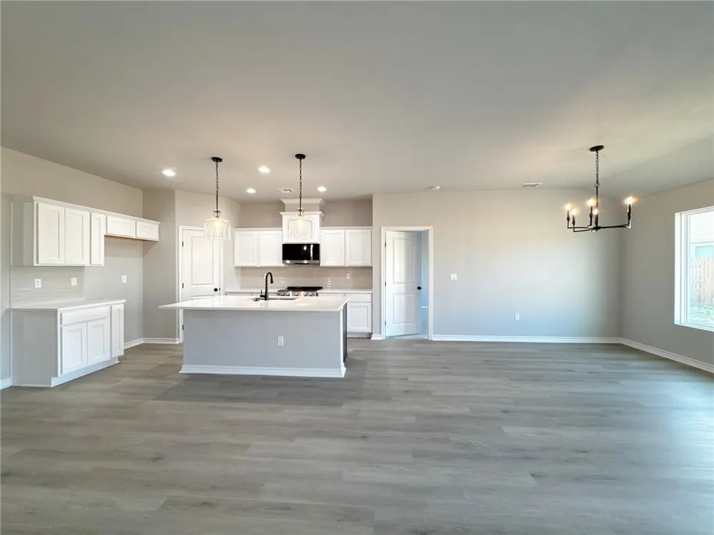 9121 Neena Drive Corpus Christi, TX 78410