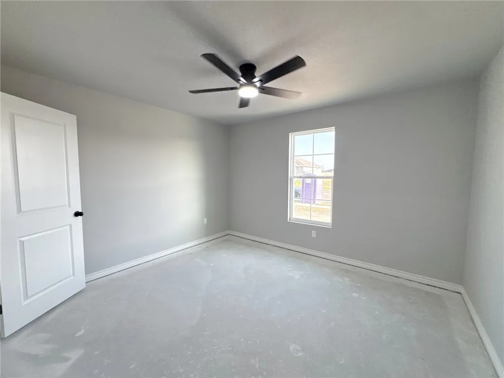 9121 Neena Drive Corpus Christi, TX 78410