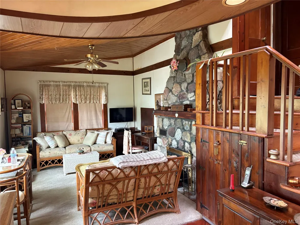 11 Rocky Trail Greenwood Lake, NY 10925