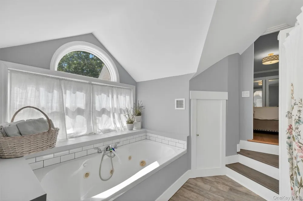 11 Arbutus Street Putnam Valley, NY 10579
