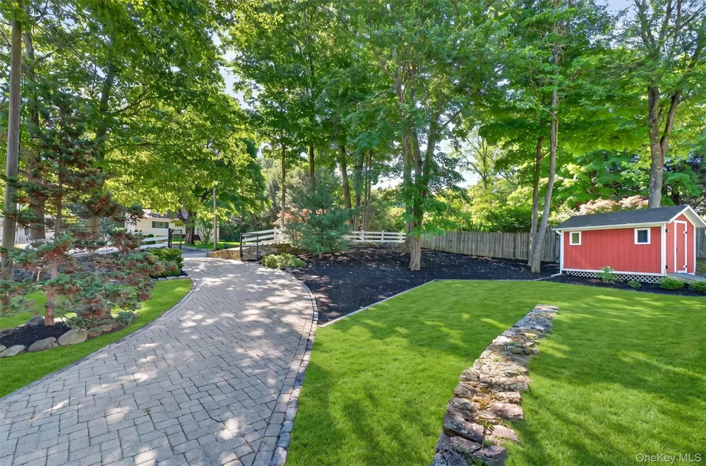 11 Arbutus Street Putnam Valley, NY 10579
