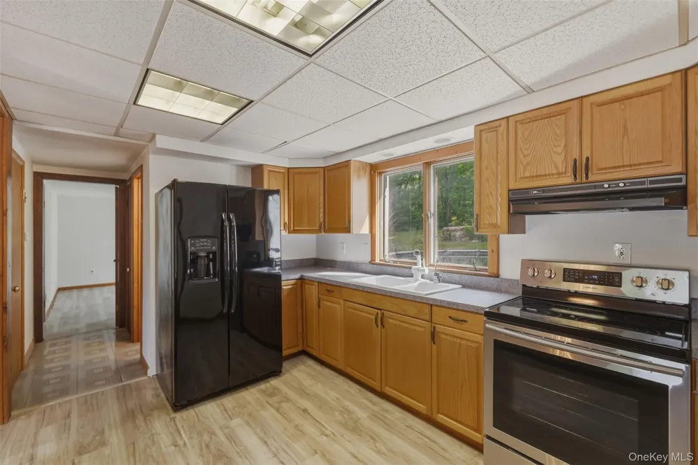 2 Enderkill Drive Staatsburg, NY 12580
