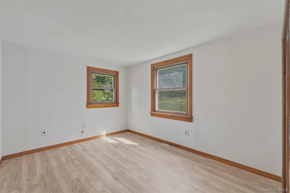 2 Enderkill Drive Staatsburg, NY 12580
