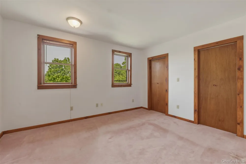 2 Enderkill Drive Staatsburg, NY 12580
