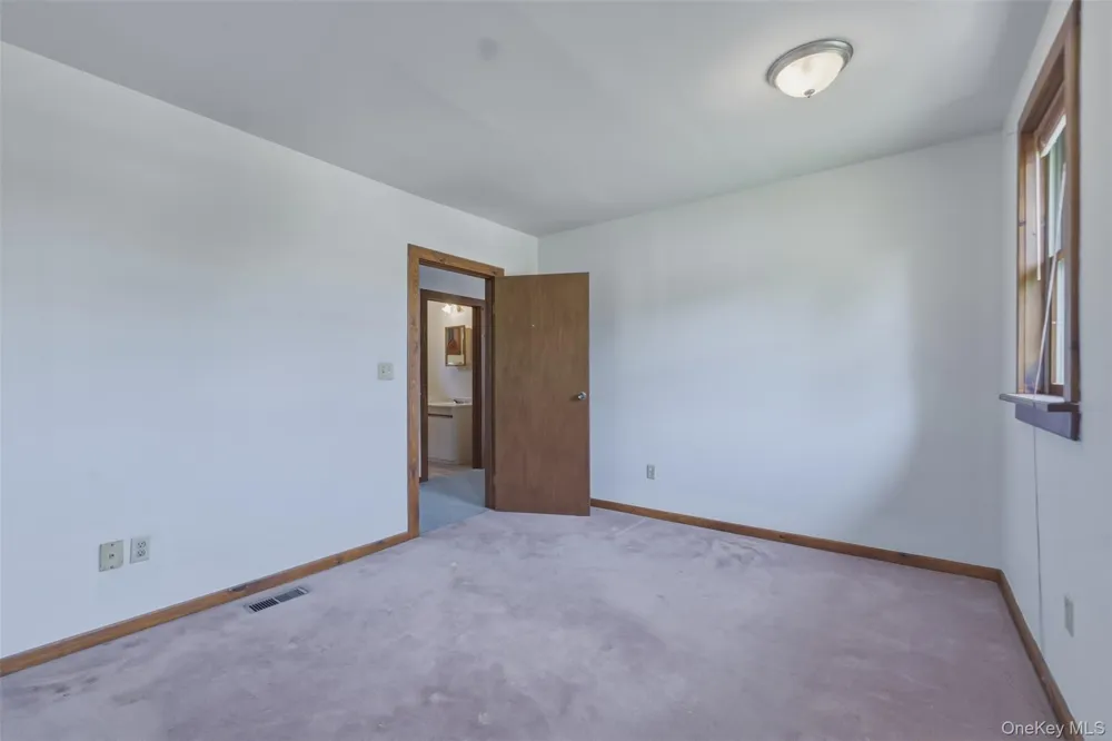 2 Enderkill Drive Staatsburg, NY 12580