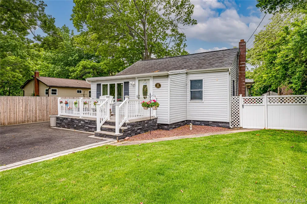 122 Church Drive Mastic Beach, NY 11951