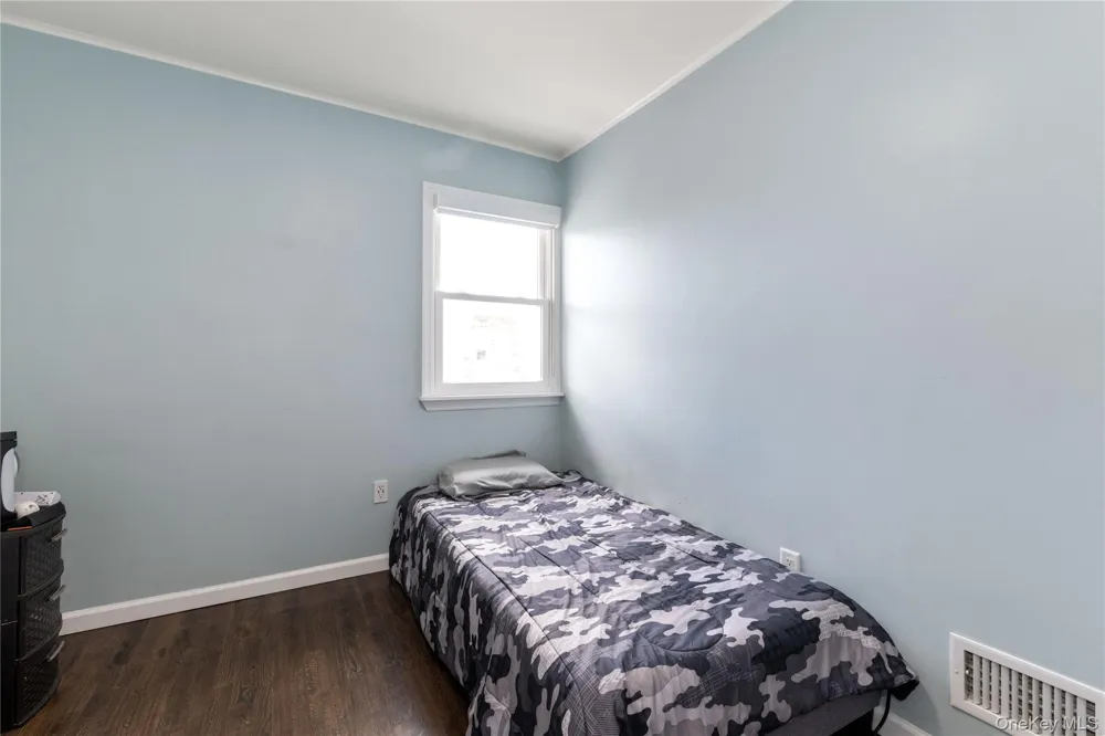 1666 Seagirt Boulevard Far Rockaway, NY 11691