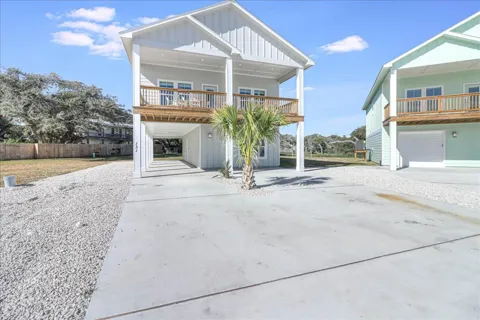 131 Seven Palms Drive