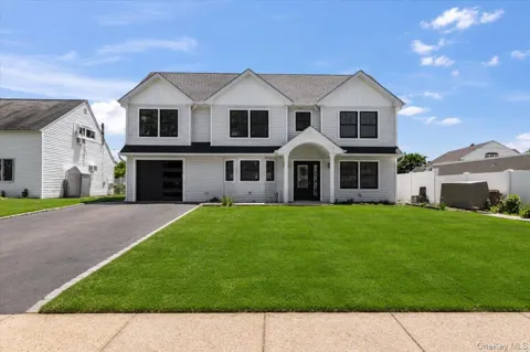 119 Sprucewood Drive