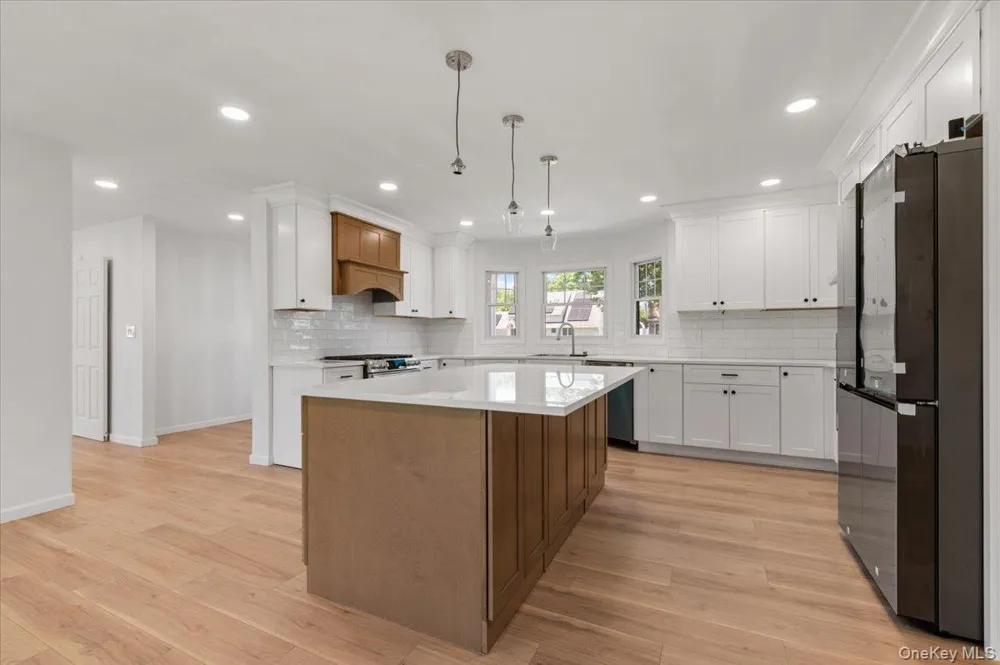 119 Sprucewood Drive Levittown, NY 11756