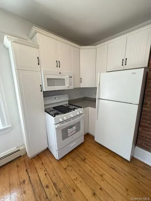332 Franklin Avenue #C Sea Cliff, NY 11579