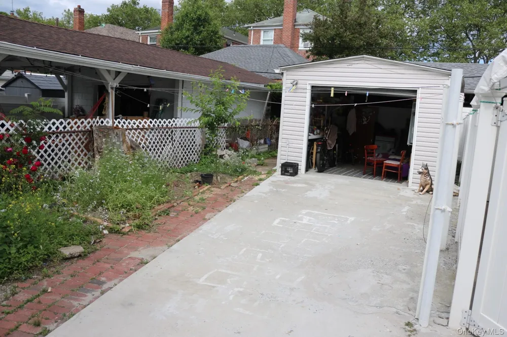 12927 135th Place South Ozone Park, NY 11420