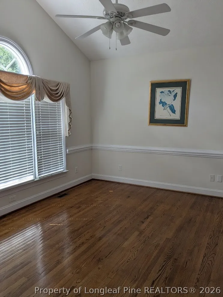 3647 Lakeshore Drive Hope Mills, NC 28348
