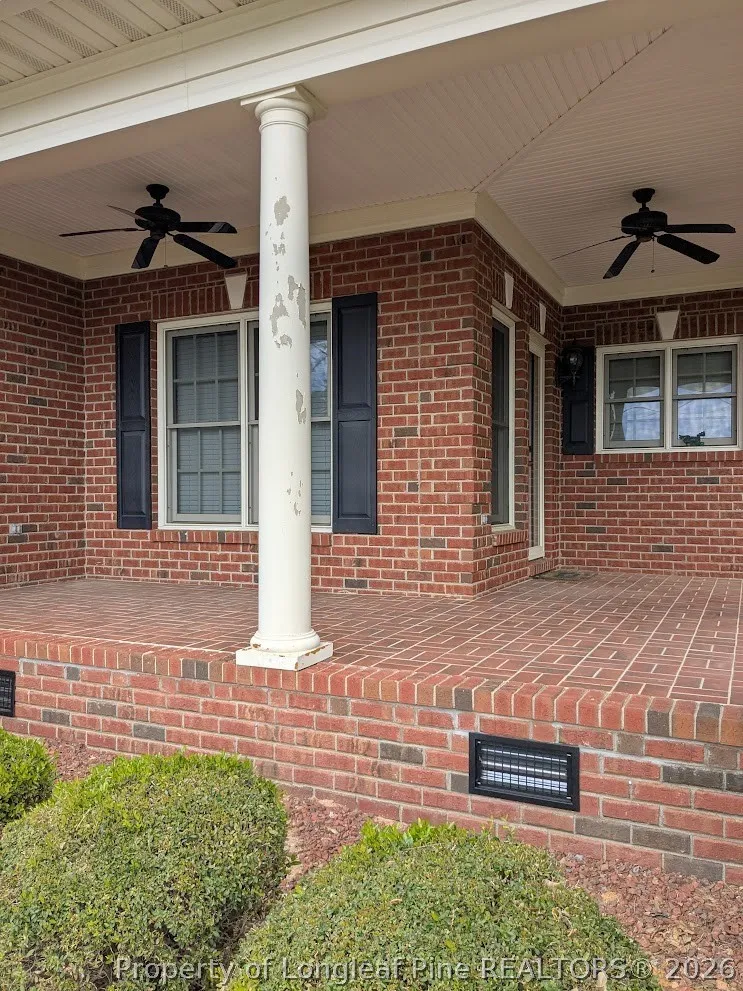 3647 Lakeshore Drive Hope Mills, NC 28348